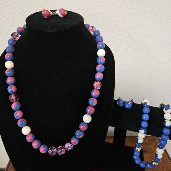 Vtg 80s Set Acrylic Beaded Necklaces & Earrings. - Picture 2 of 4